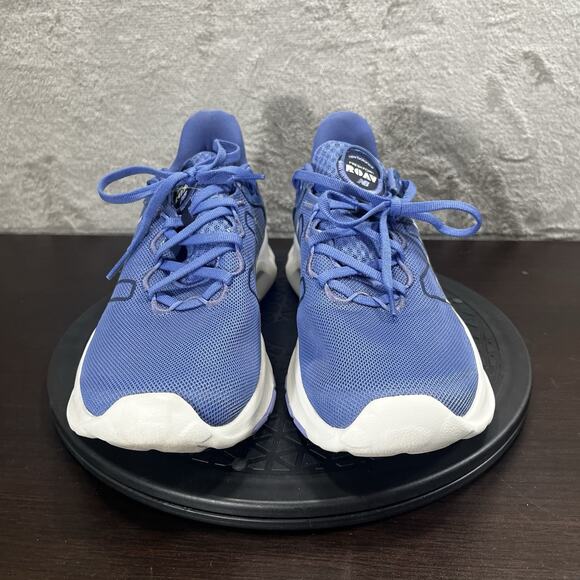 New Balance Womens Size 9.5B Fresh Foam Roav V2 Blue Running Lace Up Shoes - Picture 2 of 10